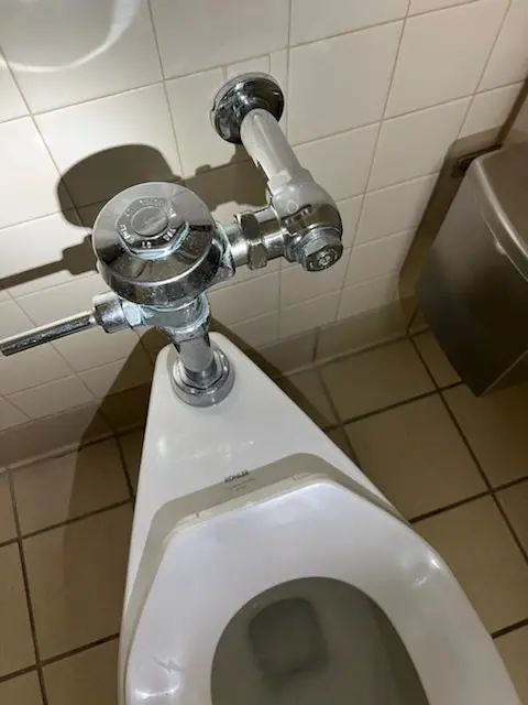 Fixture installation and repair for Hydro Jetting in El Salvador Community Corridor